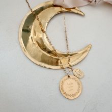 Collier «chaîne torsadée – médaille couronne- pendentif Vierge» (Gravure aux choix)