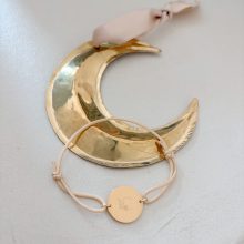 Bracelet Petite Fille «Médaille 16mm» (Gravure & Cordon aux choix)